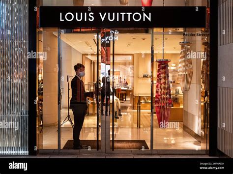 lv shop hong kong